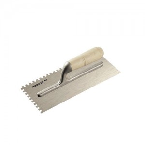 Desempenadeira Dentada 28cm Cabo Madeira - Robust